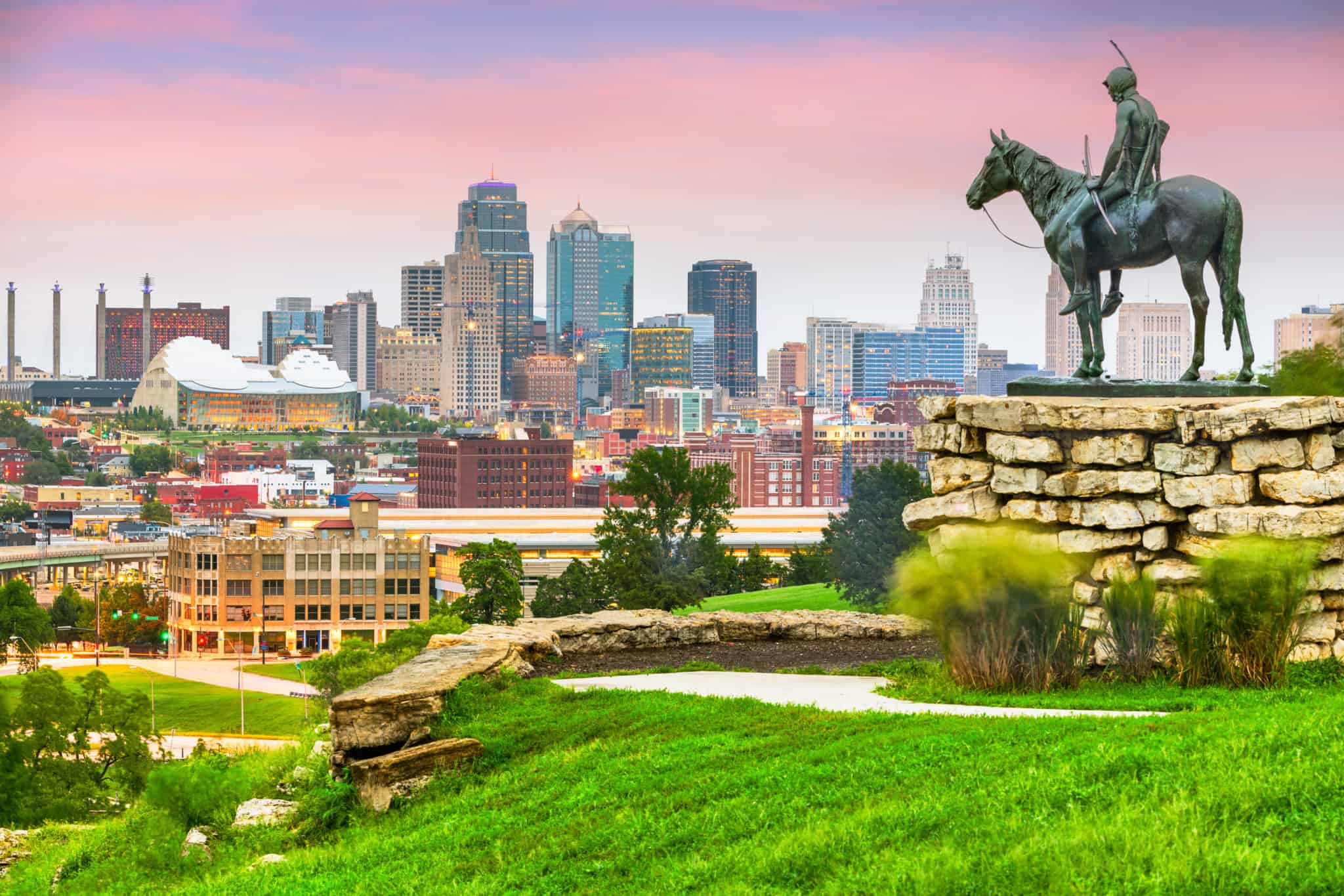 9 Famous Celebrities Who Live in Kansas City, Missouri Suggested By